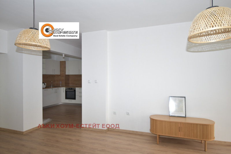 K pronájmu  2 ložnice Sofia , Borovo , 120 m2 | 59691722 - obraz [8]