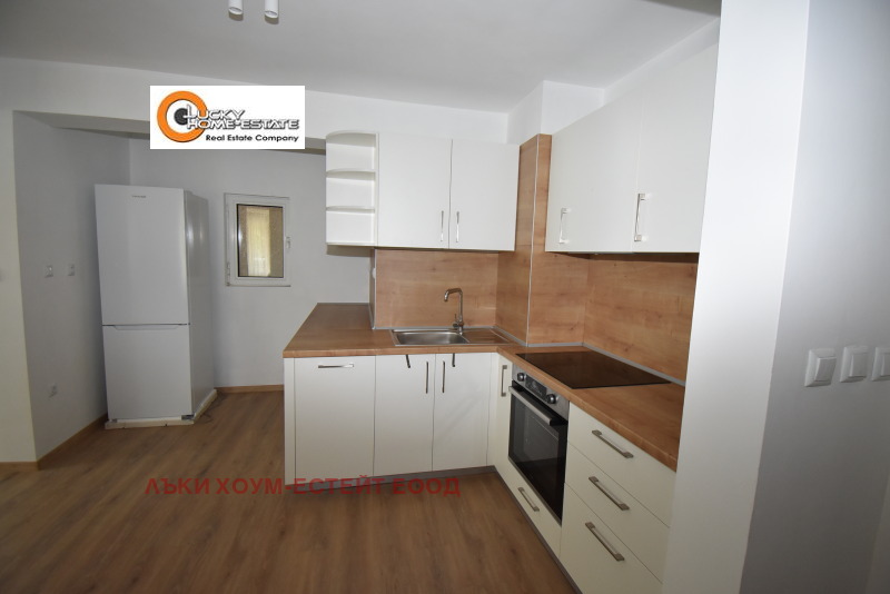 K pronájmu  2 ložnice Sofia , Borovo , 120 m2 | 59691722 - obraz [4]