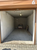 Дава под наем ГАРАЖ, ПАРКОМЯСТО, гр. София, Надежда 2, снимка 1