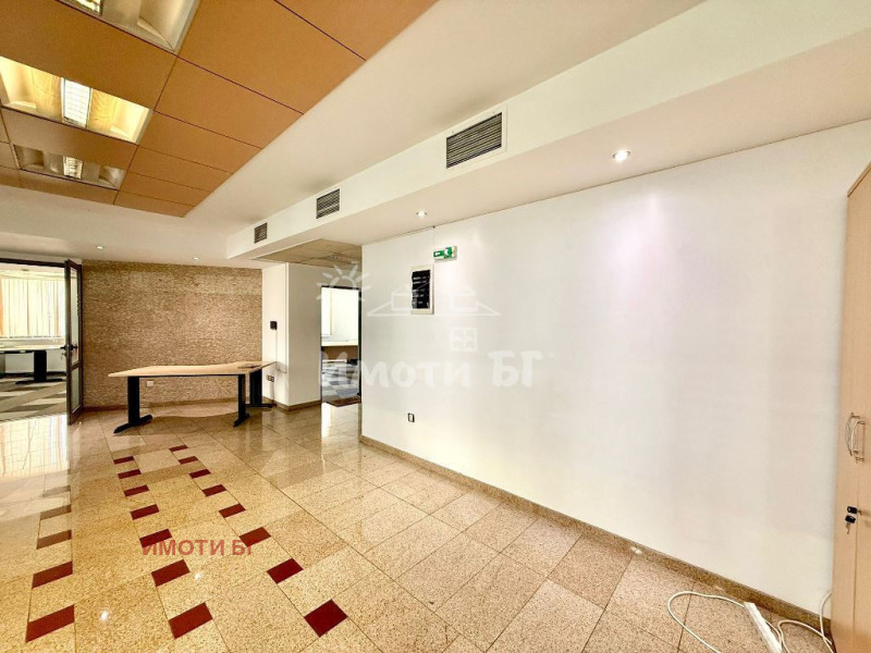 Дава под наем ОФИС, гр. София, Медицинска академия, снимка 3 - Офиси - 52690016