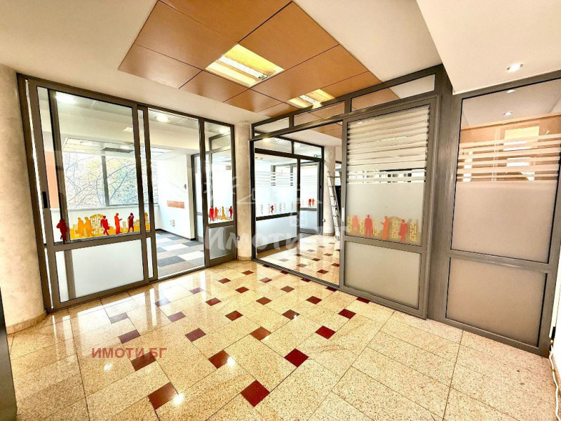 Дава под наем ОФИС, гр. София, Медицинска академия, снимка 2 - Офиси - 52690016