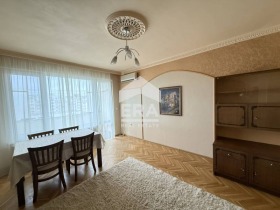 2 camere da letto Kajsieva gradina, Varna 6