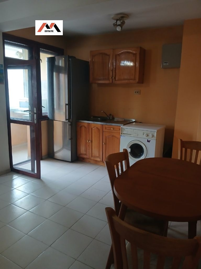 Da affittare  1 camera da letto Stara Zagora , ORB , 70 mq | 98081135