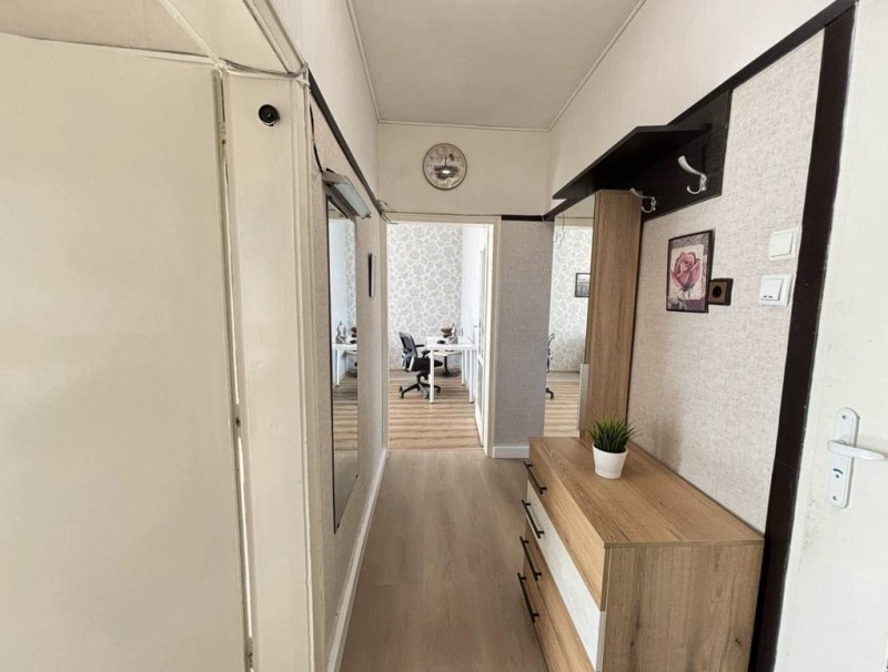 Дава под наем 3-СТАЕН, гр. София, Гоце Делчев, снимка 8 - Апартаменти - 52386111