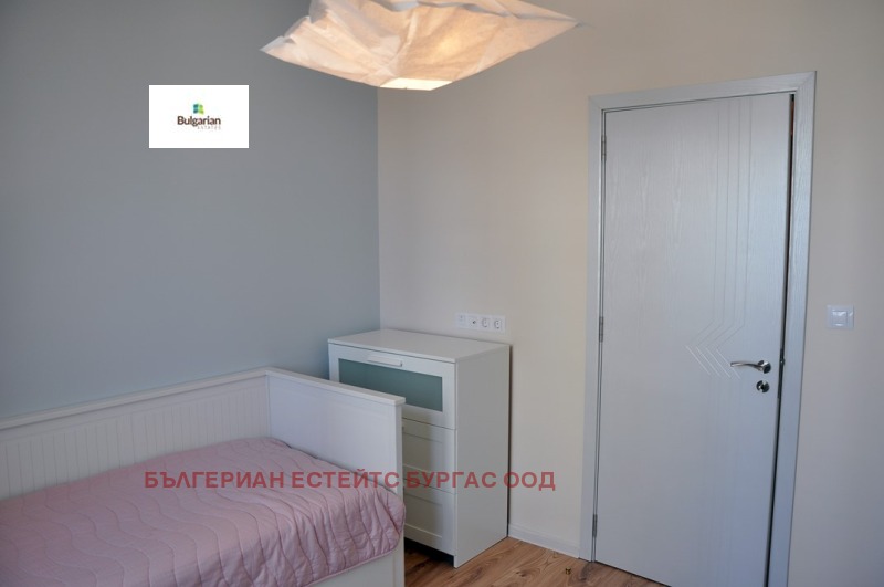 Дава под наем 3-СТАЕН, гр. Бургас, Лазур, снимка 9 - Апартаменти - 53451197