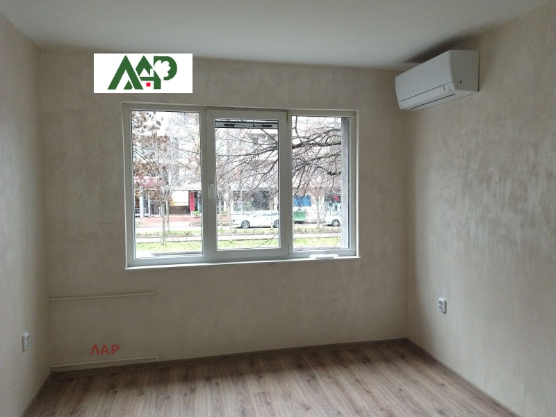 Дава под наем ОФИС, гр. София, Иван Вазов, снимка 15 - Офиси - 53091764