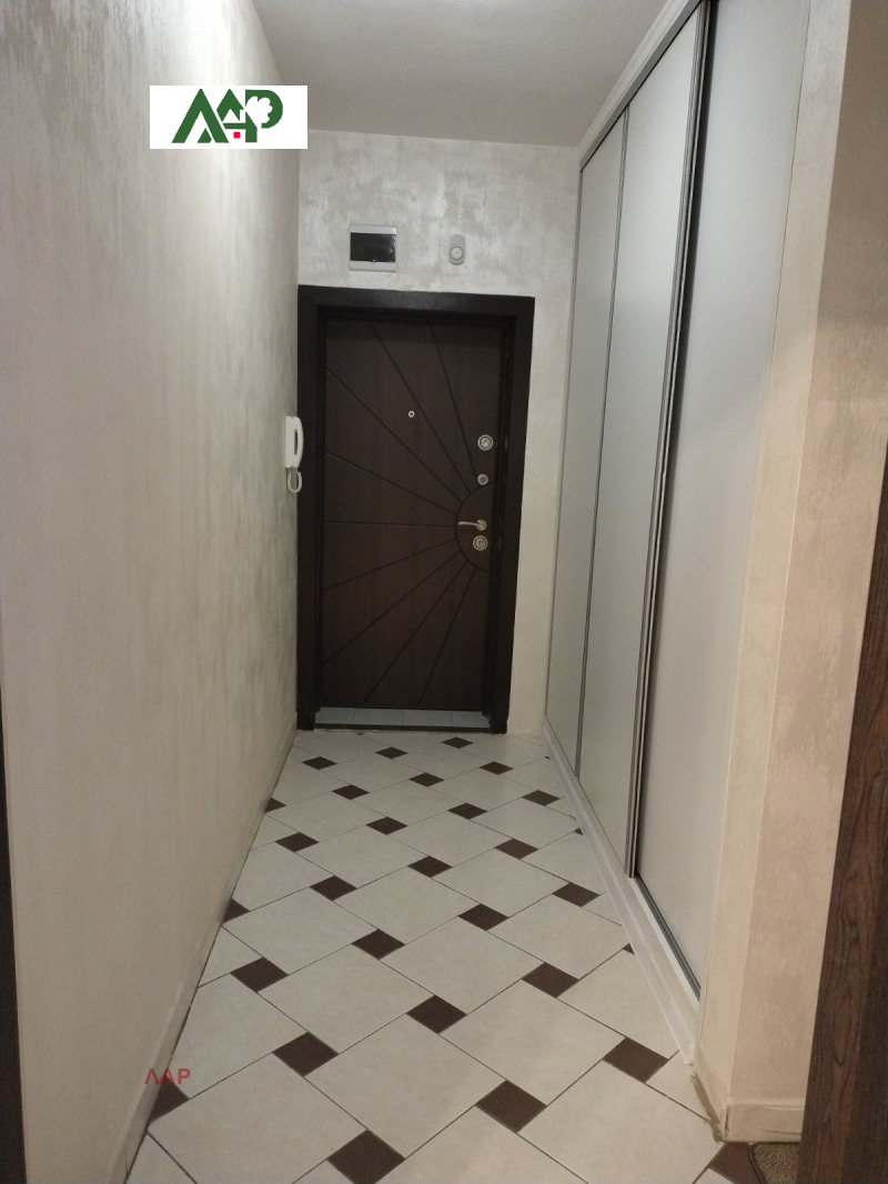 Дава под наем ОФИС, гр. София, Иван Вазов, снимка 8 - Офиси - 53091764