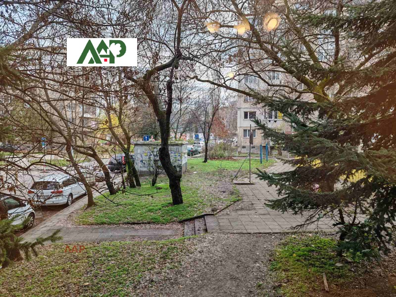 Дава под наем ОФИС, гр. София, Иван Вазов, снимка 3 - Офиси - 53091764