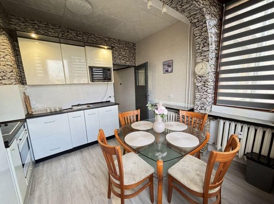 Дава под наем 3-СТАЕН, гр. София, Гоце Делчев, снимка 4 - Апартаменти - 52386111