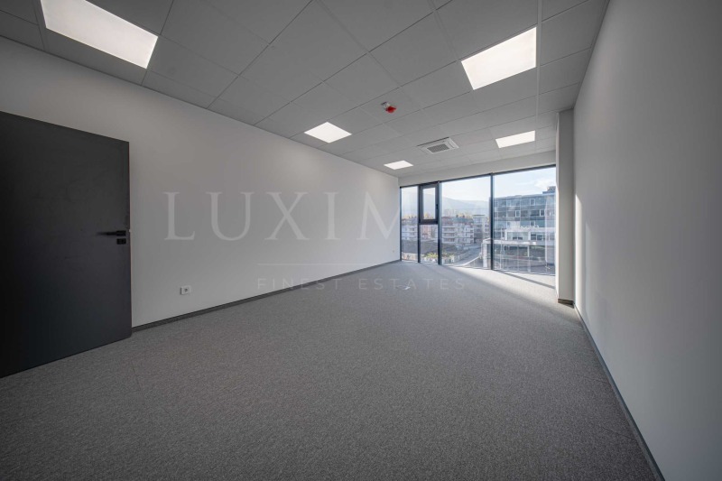 Дава под наем ОФИС, гр. София, Малинова долина, снимка 2 - Офиси - 52295536