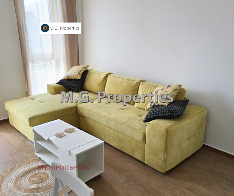 Издаје се  1 спаваћа соба Варна , м-т Горна Трака , 60 м2 | 52000051