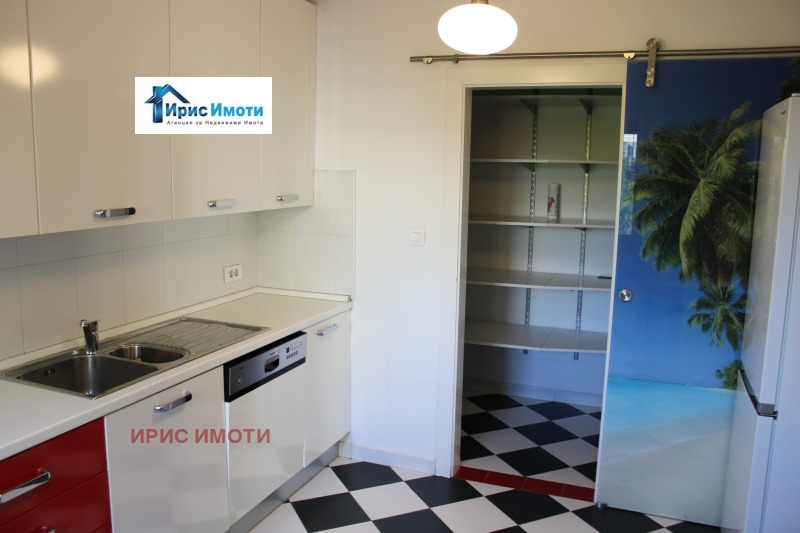 De inchiriat  2 dormitoare Sofia , Iztoc , 147 mp | 35048236 - imagine [6]