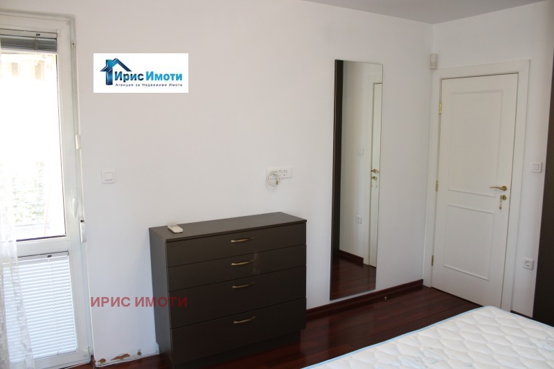 De inchiriat  2 dormitoare Sofia , Iztoc , 147 mp | 35048236 - imagine [8]
