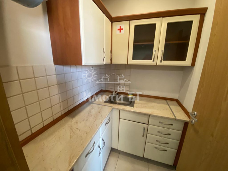 Kiadó  Hivatal Sofia , Dianabad , 453 négyzetméter | 37498638 - kép [5]