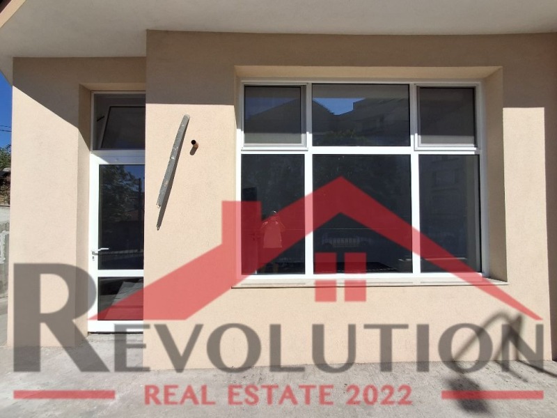 Дава под наем БИЗНЕС ИМОТ, гр. Кърджали, Център