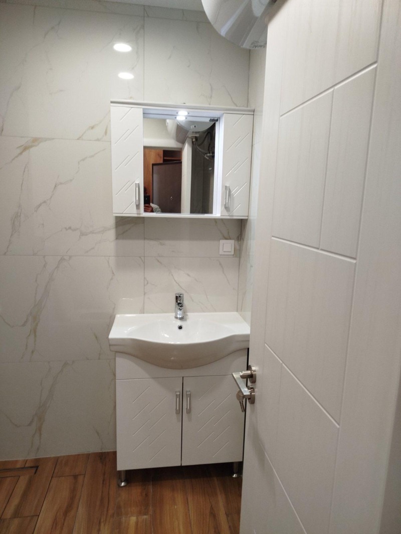 Zu vermieten  1 Schlafzimmer Plowdiw , Karschijaka , 67 qm | 33804229 - Bild [5]