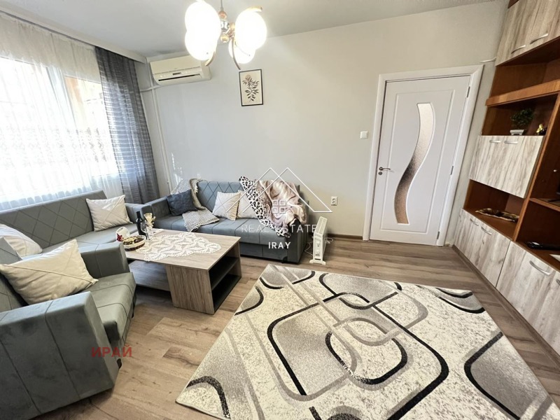 K pronájmu  2 ložnice Stara Zagora , Tri čučura - centar , 60 m2 | 65783865 - obraz [2]