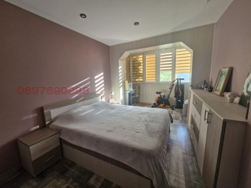 Дава под наем 3-СТАЕН, гр. Добрич, Свети Георги, снимка 13 - Апартаменти - 52784242