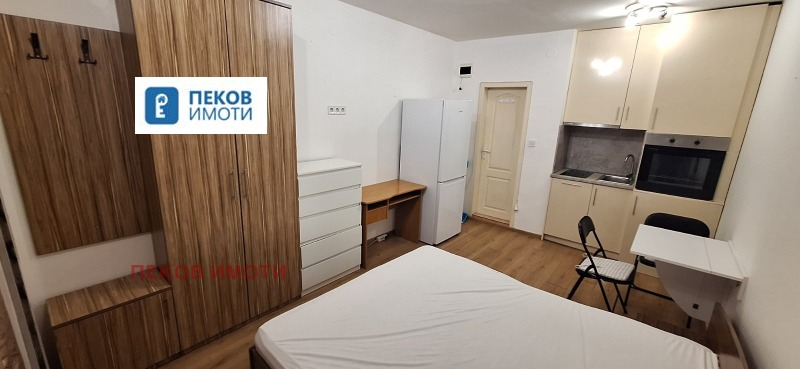 Zu vermieten  Studio Sofia , Zona B-18 , 30 qm | 62290495 - Bild [3]
