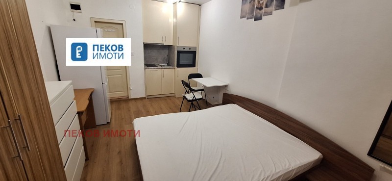 Zu vermieten  Studio Sofia , Zona B-18 , 30 qm | 62290495 - Bild [4]