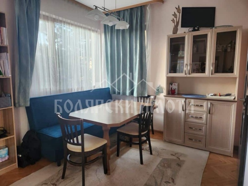 A louer  3 chambres Veliko Tarnovo , Tsentar , 103 m² | 85329874