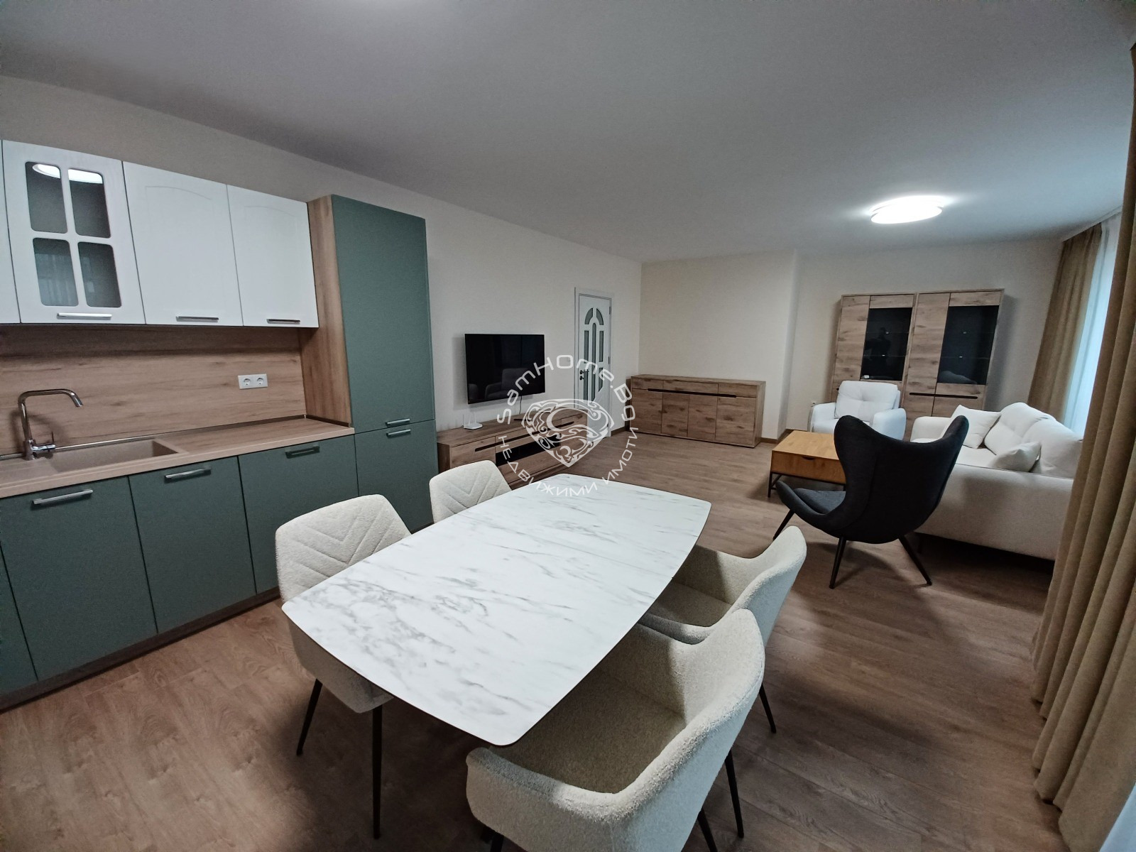 Дава под наем 3-СТАЕН, гр. Варна, Център, снимка 2 - Апартаменти - 52058499