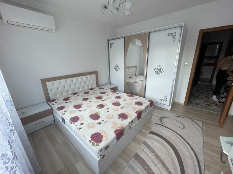 Zu vermieten  2 Schlafzimmer Burgas , Slawejkow , 90 qm | 58054557 - Bild [5]