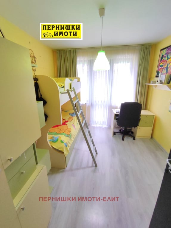 Дава под наем 2-СТАЕН, гр. Перник, Център, снимка 8 - Апартаменти - 52811852