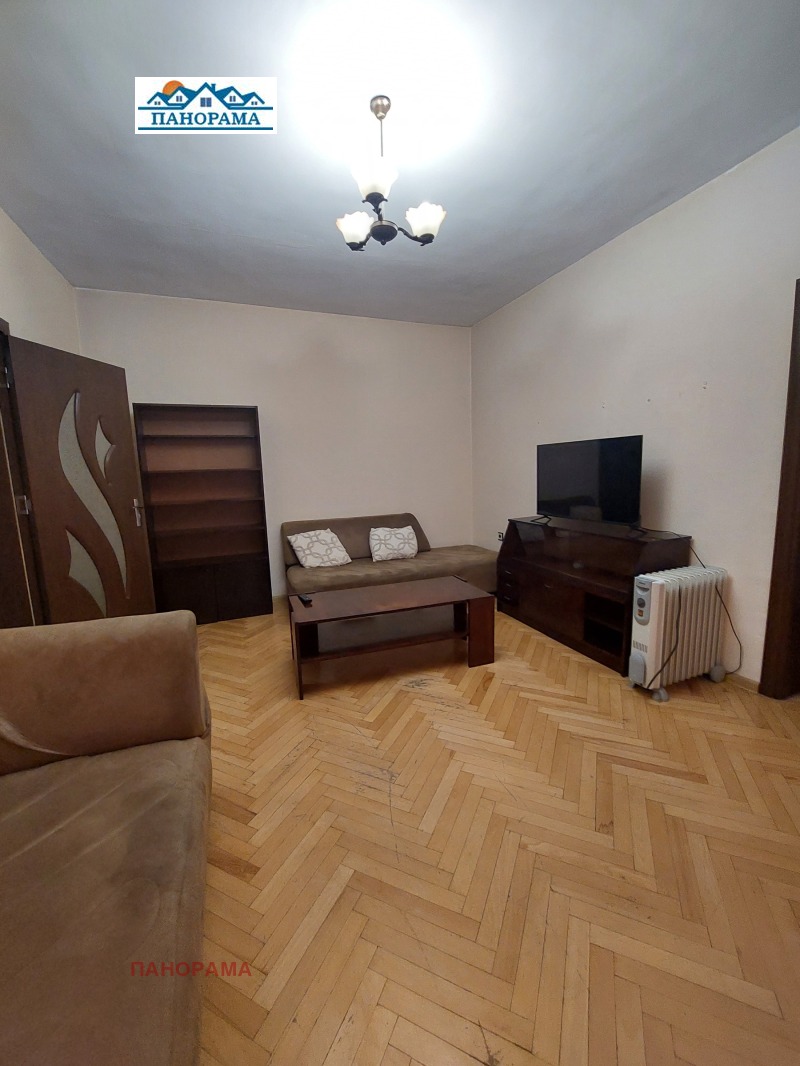 Дава под Наем 2-СТАЕН в град Пловдив, Младежки Хълм - 70 кв.м / 380 € » 743.22 лв., ПАНОРАМА