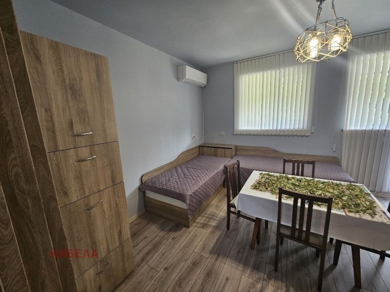Do wynajęcia  Studio Plewen , Szirok centar , 50 mkw | 85356864 - obraz [2]