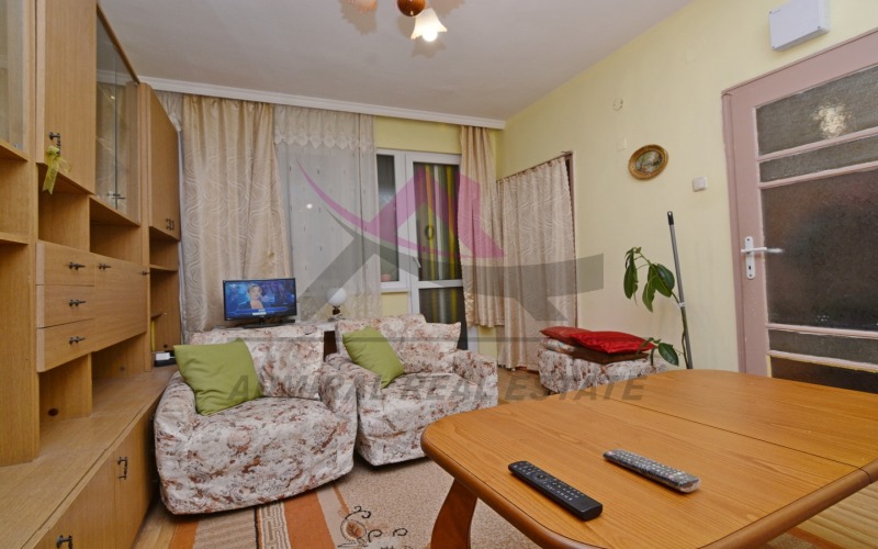 Дава под наем 1-СТАЕН, гр. Варна, Център, снимка 2 - Апартаменти - 52648605