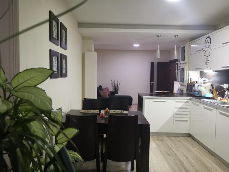 В аренду  2 спальни Русе , Широк център , 84 кв.м | 81840912 - изображение [5]