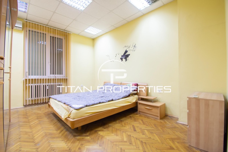 K pronájmu  2 ložnice Sofia , Doktorski pametnik , 108 m2 | 53866544 - obraz [6]
