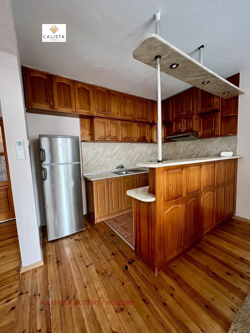 Zu vermieten  2 Schlafzimmer Plowdiw , Zentar , 85 qm | 25090829 - Bild [2]