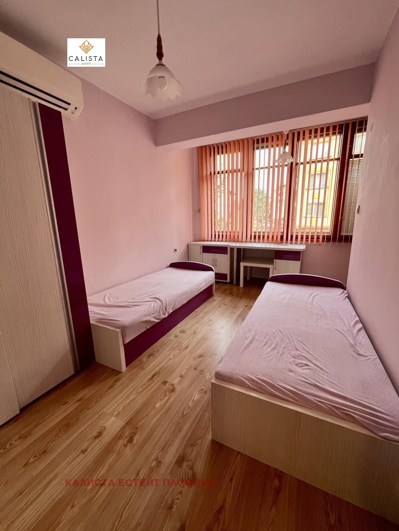 Zu vermieten  2 Schlafzimmer Plowdiw , Zentar , 85 qm | 25090829 - Bild [9]