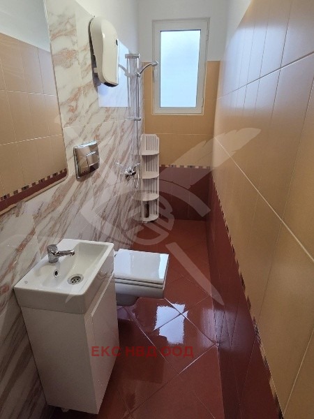 Дава под наем 3-СТАЕН, гр. Пловдив, Център, снимка 2 - Апартаменти - 52729218