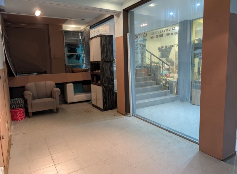 En renta  Comercio Sofia , Tsentar , 33 metros cuadrados | 44778710 - imagen [3]