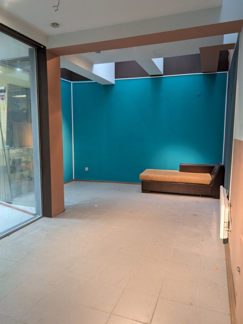 En renta  Comercio Sofia , Tsentar , 33 metros cuadrados | 44778710