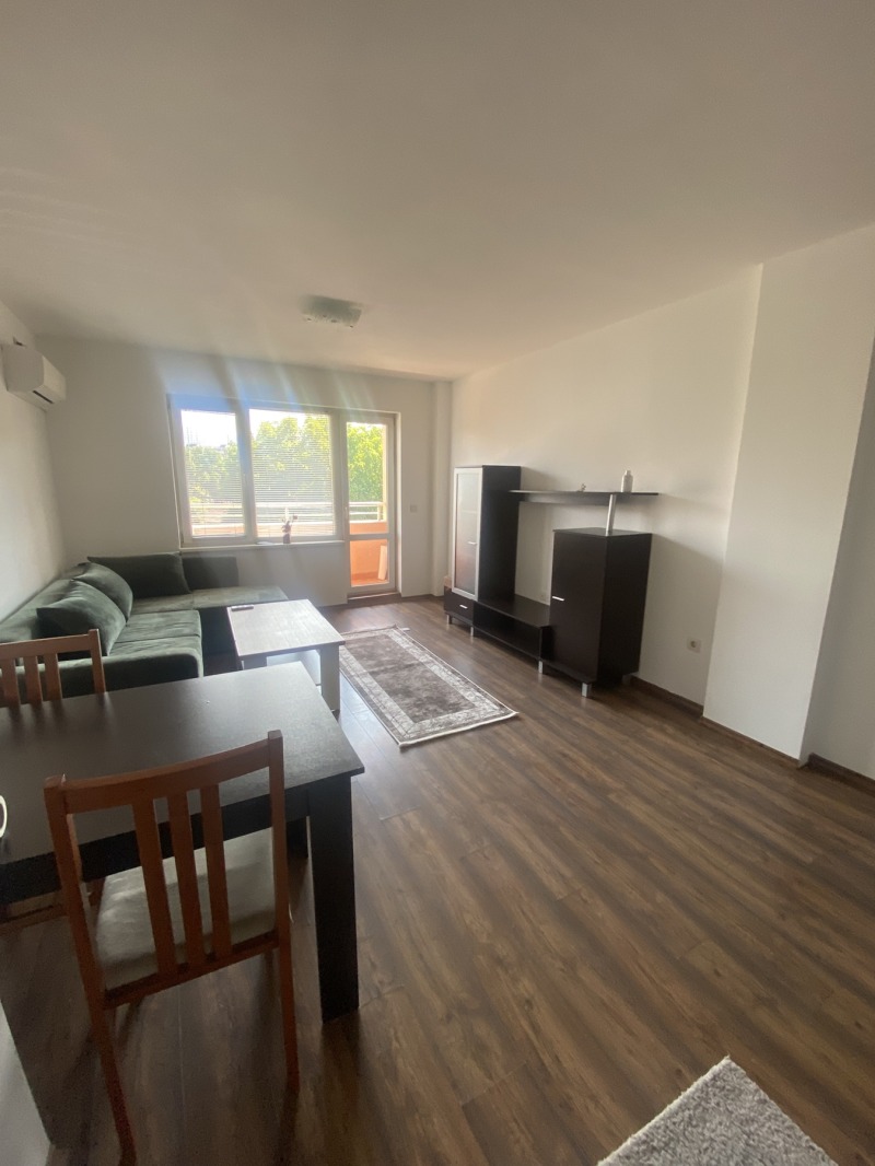 Te huur  1 slaapkamer Sofia , Ljulin 8 , 65 m² | 22030713 - afbeelding [2]