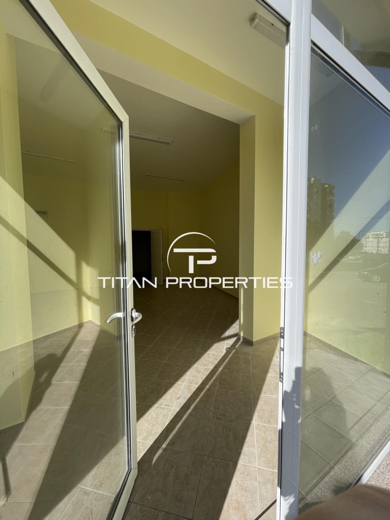 Da affittare  Negozio Burgas , Meden rudnik - zona V , 70 mq | 28913094 - Immagine [4]