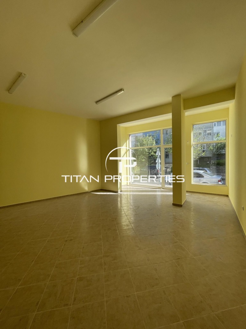 Da affittare  Negozio Burgas , Meden rudnik - zona V , 70 mq | 28913094 - Immagine [3]