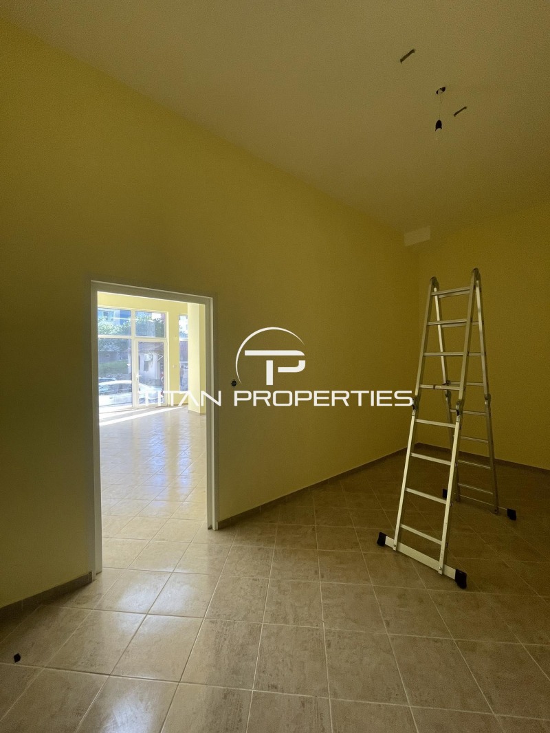 Da affittare  Negozio Burgas , Meden rudnik - zona V , 70 mq | 28913094 - Immagine [6]