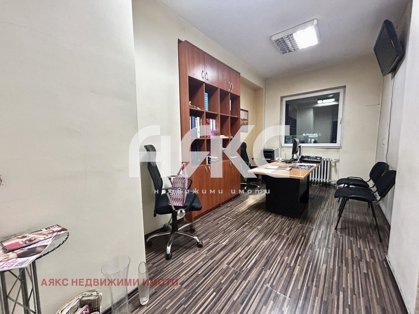 Дава под наем ОФИС, гр. София, Център