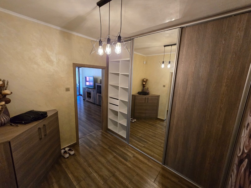 Vuokrattavana  2 makuuhuonetta Sofia , Izgrev , 85 neliömetriä | 67342755 - kuva [13]