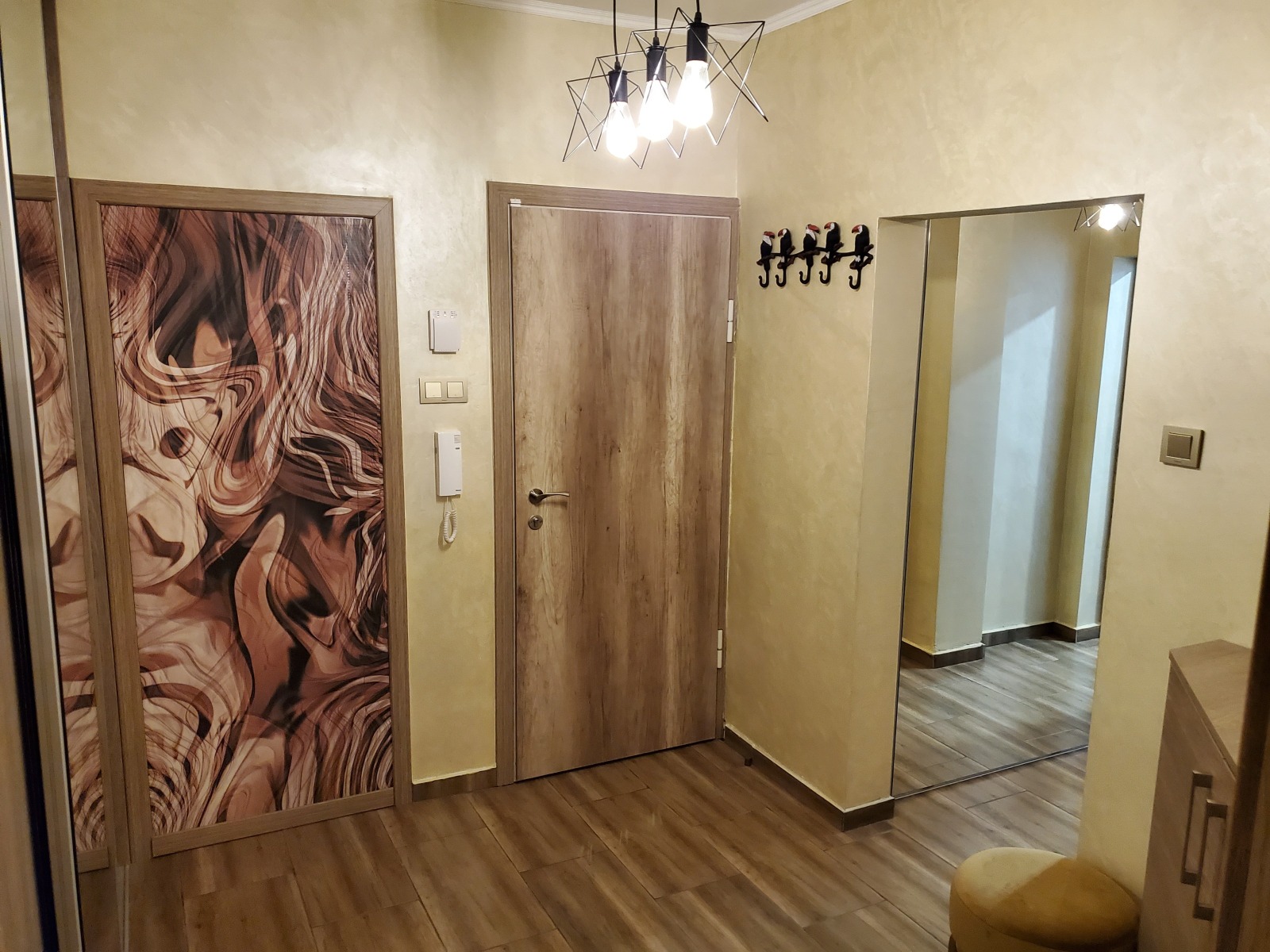 Дава под наем 3-СТАЕН, гр. София, Изгрев, снимка 7 - Апартаменти - 55925085