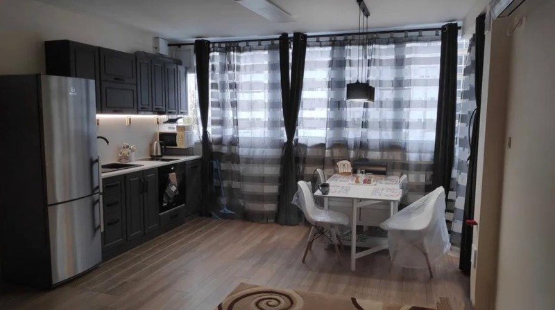 A louer  1 chambre Sofia , Mladost 4 , 65 m² | 26699379