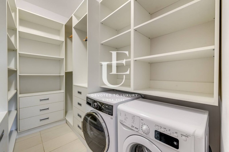 Издаје се  2 спаваће собе Софија , Центар , 130 м2 | 81903442 - слика [6]