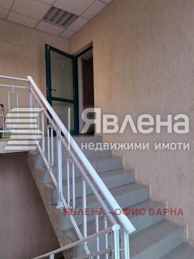 Издаје се  Канцеларија Варна , ВИНС-Червен плоштад , 124 м2 | 44019713 - слика [3]