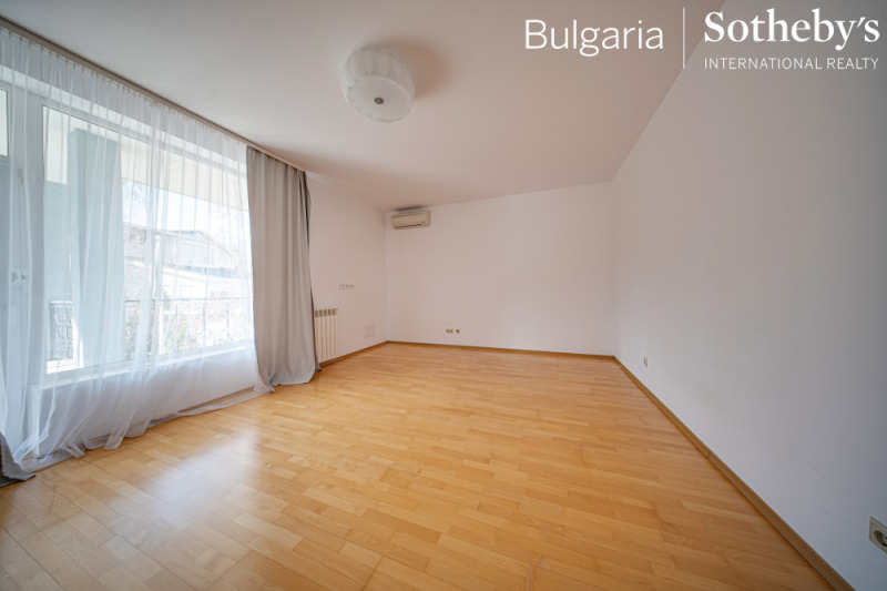 Дава под наем КЪЩА, гр. София, в.з.Малинова долина, снимка 15 - Къщи - 52391527