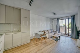 2 Schlafzimmer Zentar, Sofia